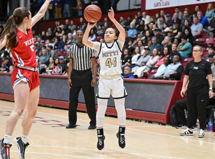 Archbishop Mitty vs St Ignatius CIF CCS Open Division Final February 23, 2024 Photo-Greg Jungferman27